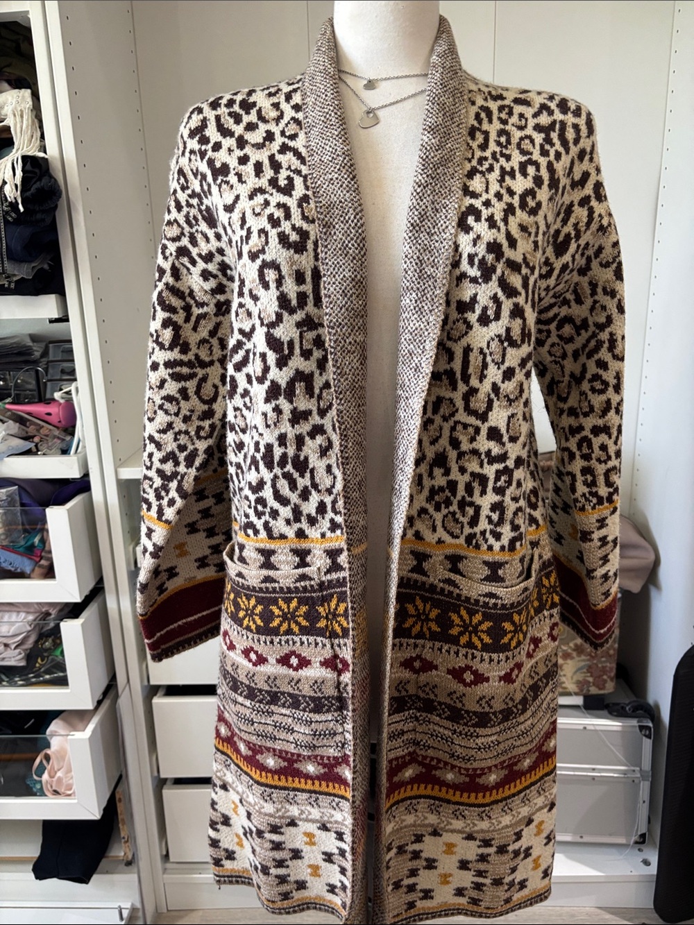 Leopard Pattern Open-Front Cardigan Sweater in Cream and Brown